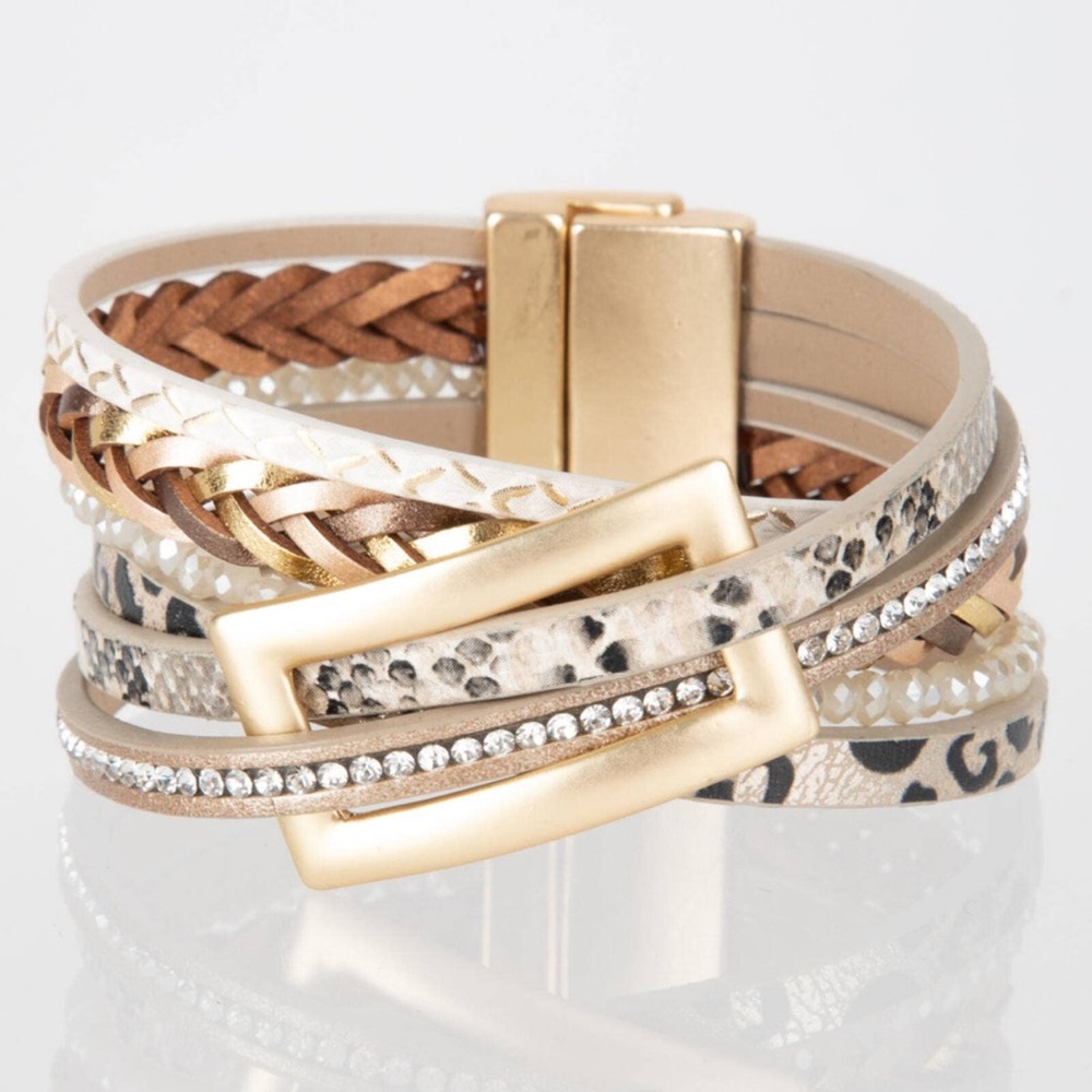 Saachi Animal Inspired Patterned Leather Buckle Bracelet NWT